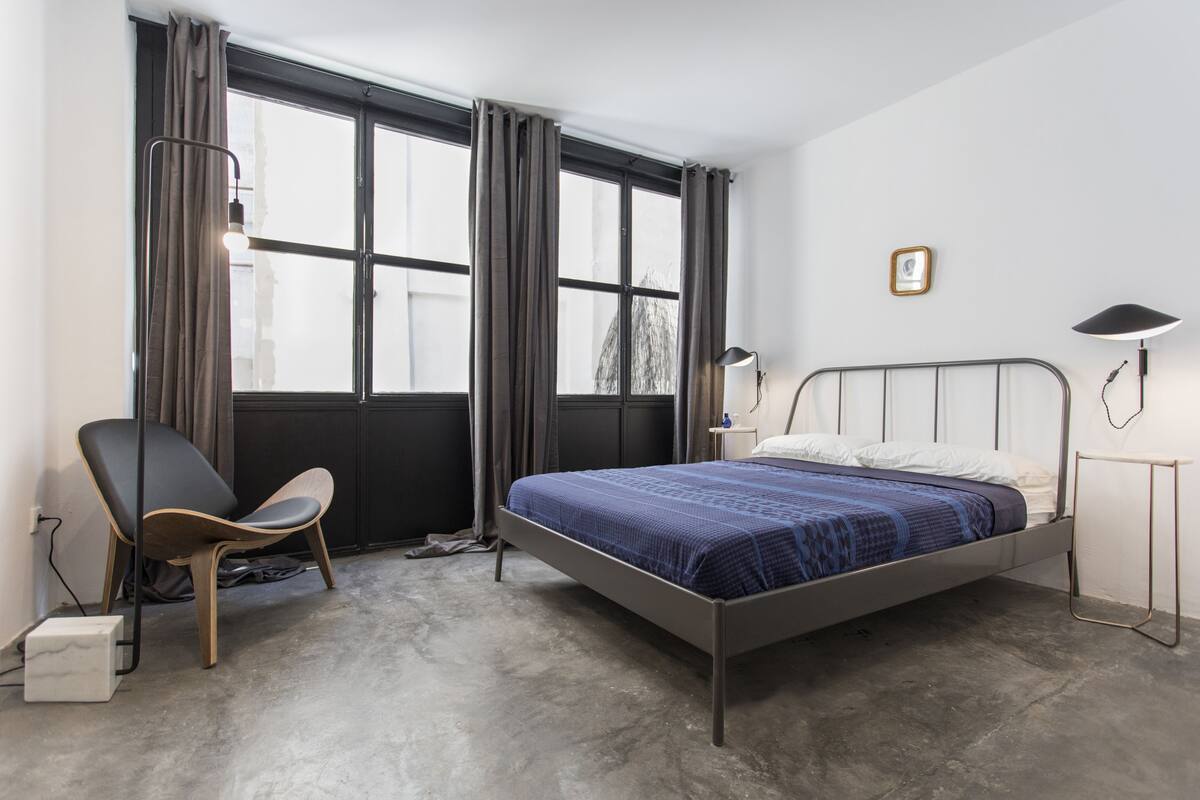 1 chambre, literie de qualité supérieure, couette en duvet d'oie