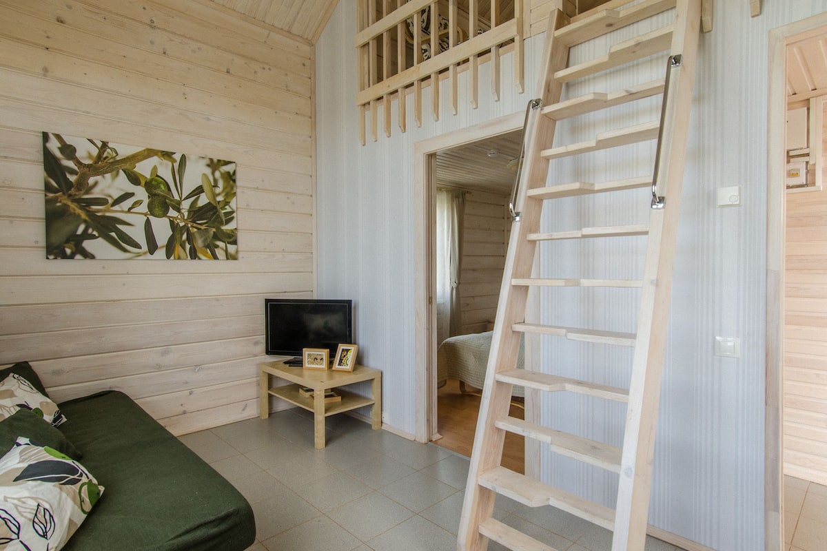 Cottage (6 persons) | Ruang keluarga