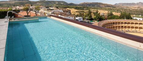 Indoor pool, outdoor pool