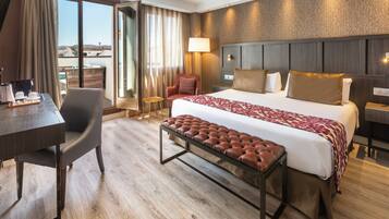 Down duvets, minibar, in-room safe, desk