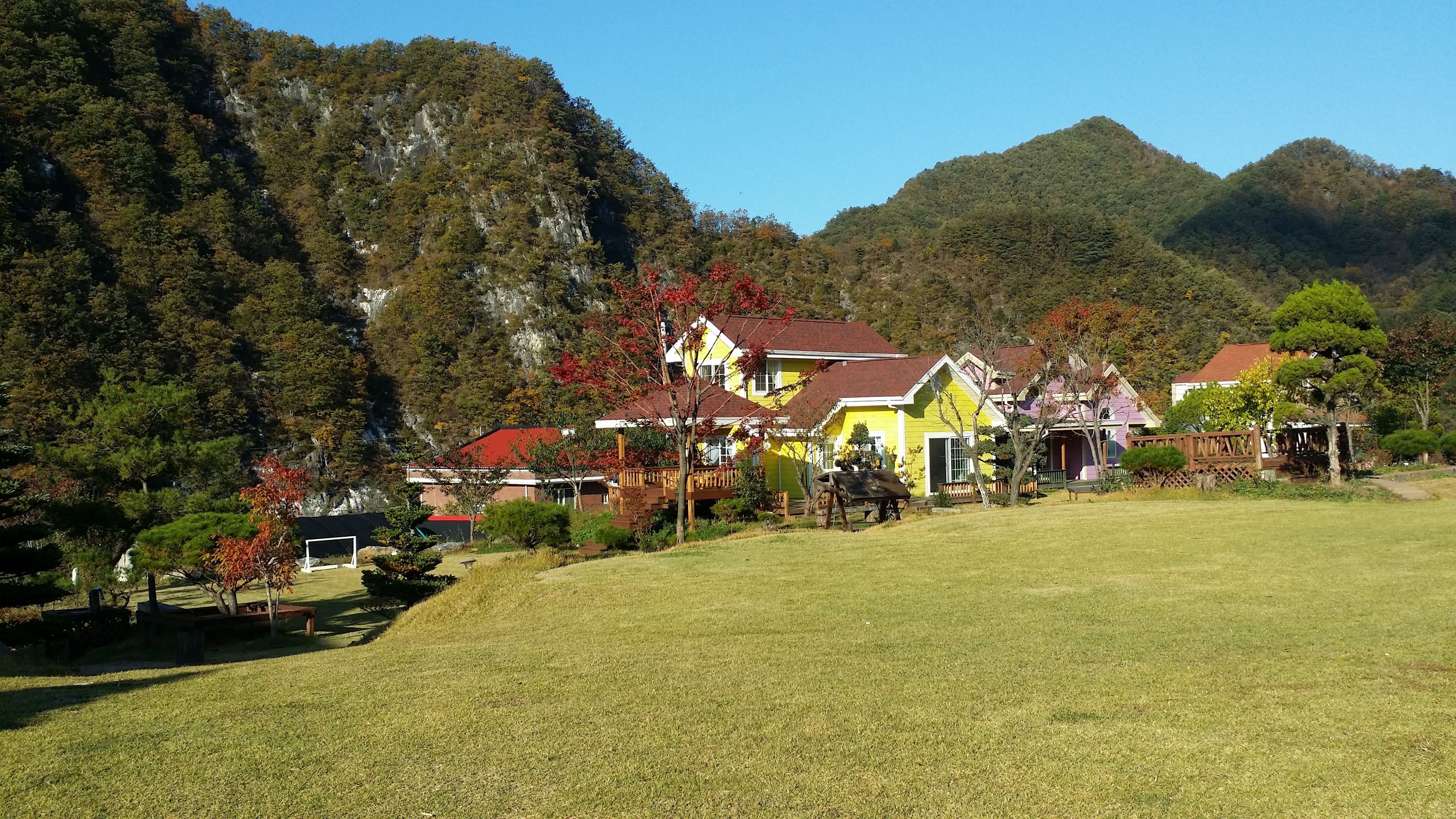 숙박 시설 구내