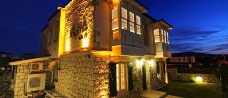 Front of property - evening/night