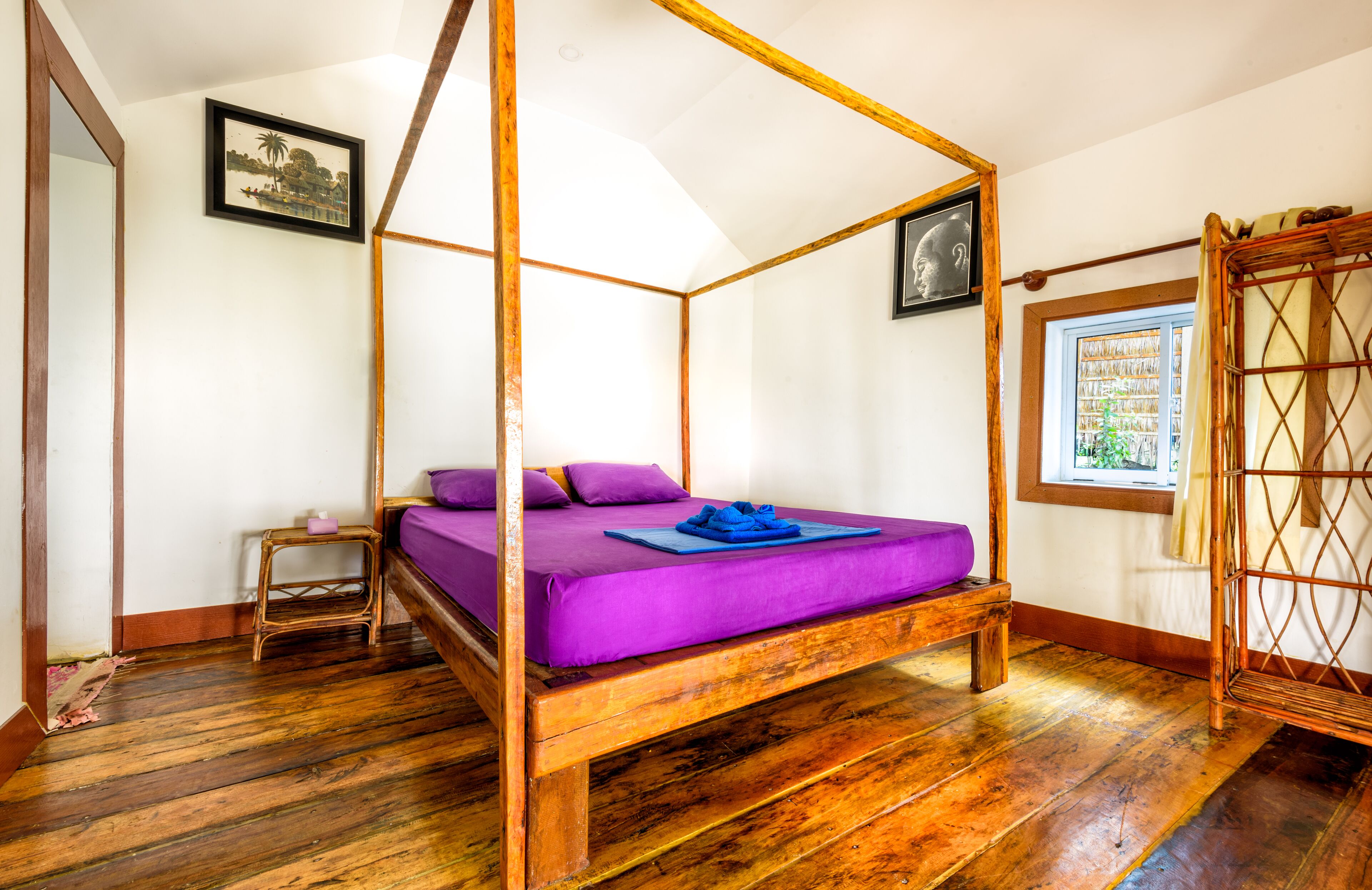 ac sea view bungalow | in-room safe, desk, free wifi, bed sheets