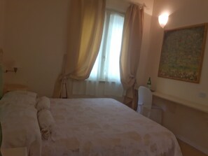 Deluxe Room, Garden View