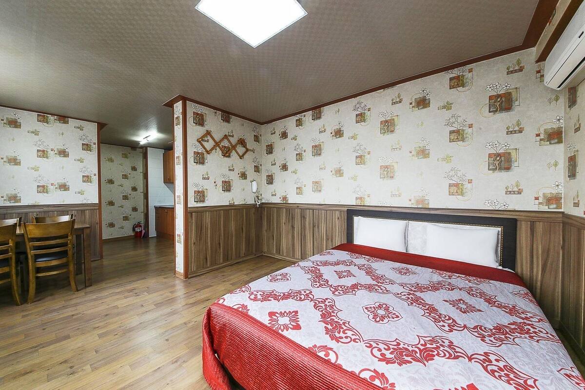 Pension 307 | Soundproofing, WiFi (free)