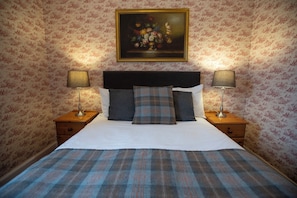 2 bedrooms, premium bedding, individually decorated