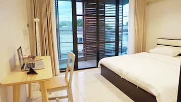Double room with Balcony | Free WiFi