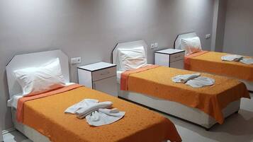 Minibar, desk, free WiFi