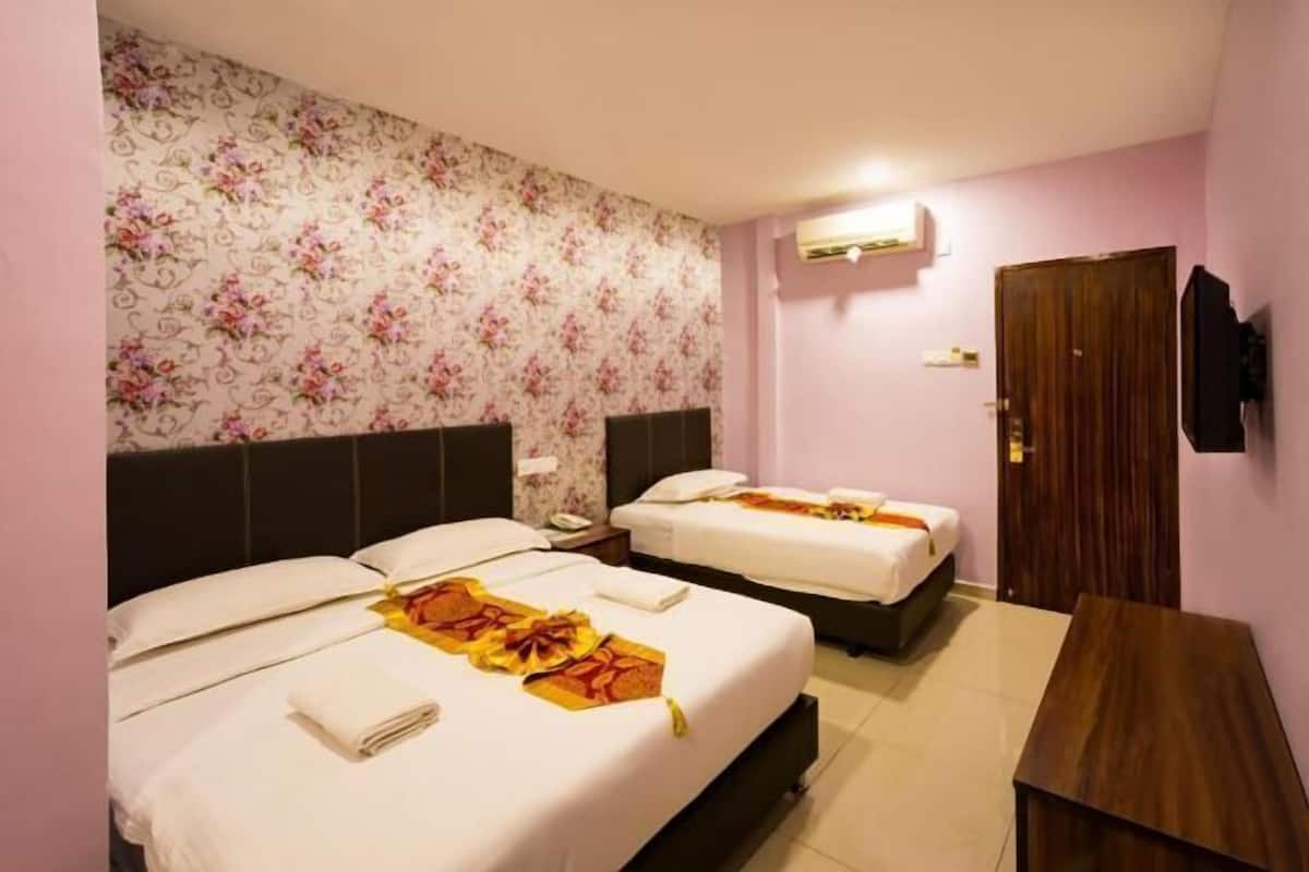 1 bedroom, desk, iron/ironing board, free WiFi