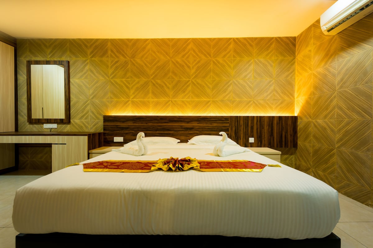 1 bedroom, desk, iron/ironing board, free WiFi