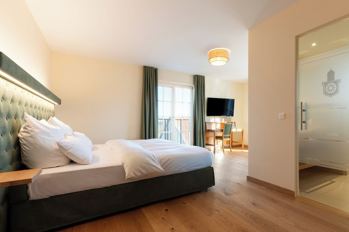 Klassieke tweepersoonskamer, huisdieren niet toegestaan | 1 slaapkamer, hypoallergeen beddengoed, een kluis op de kamer