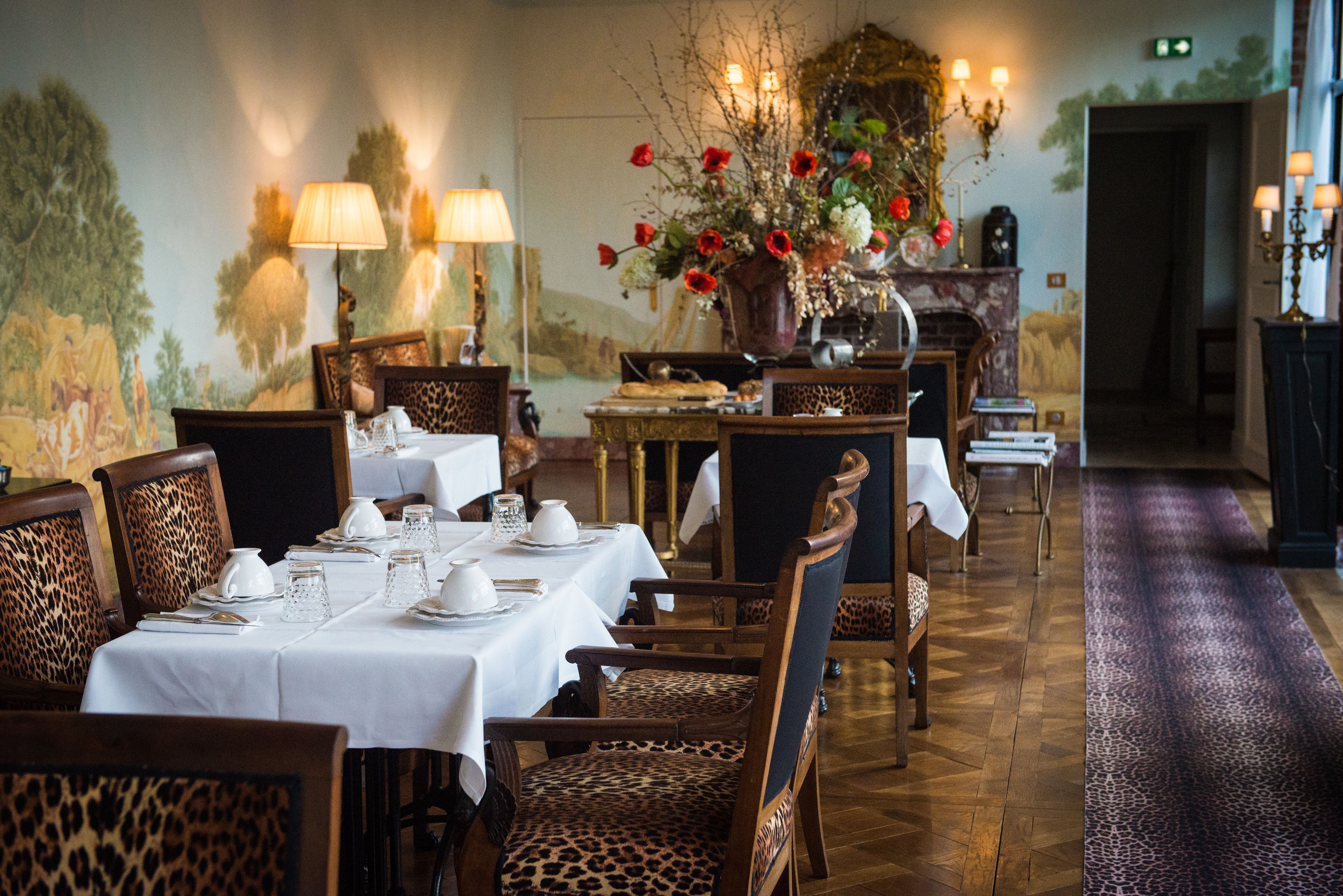 daily continental breakfast (eur 19.00 per person)