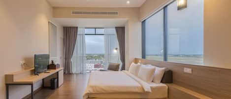 Superior Room | 1 bedroom, Egyptian cotton sheets, premium bedding, minibar