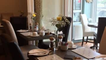 Free daily full breakfast
