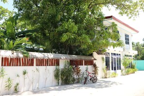 واجهة المنشأة