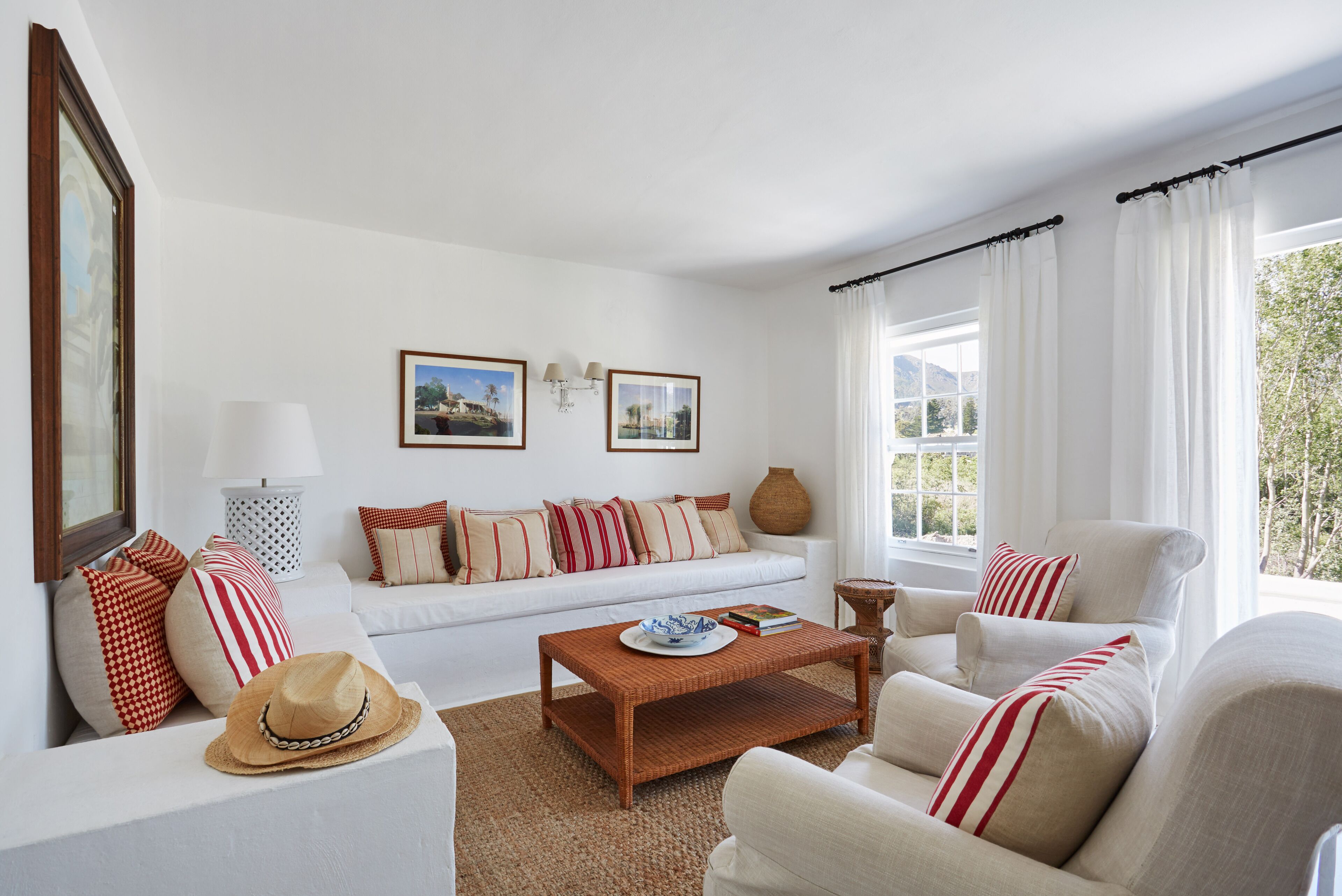 Two bedroom Cottages | Living area