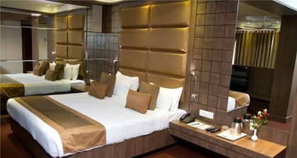 Hotel Centre Point