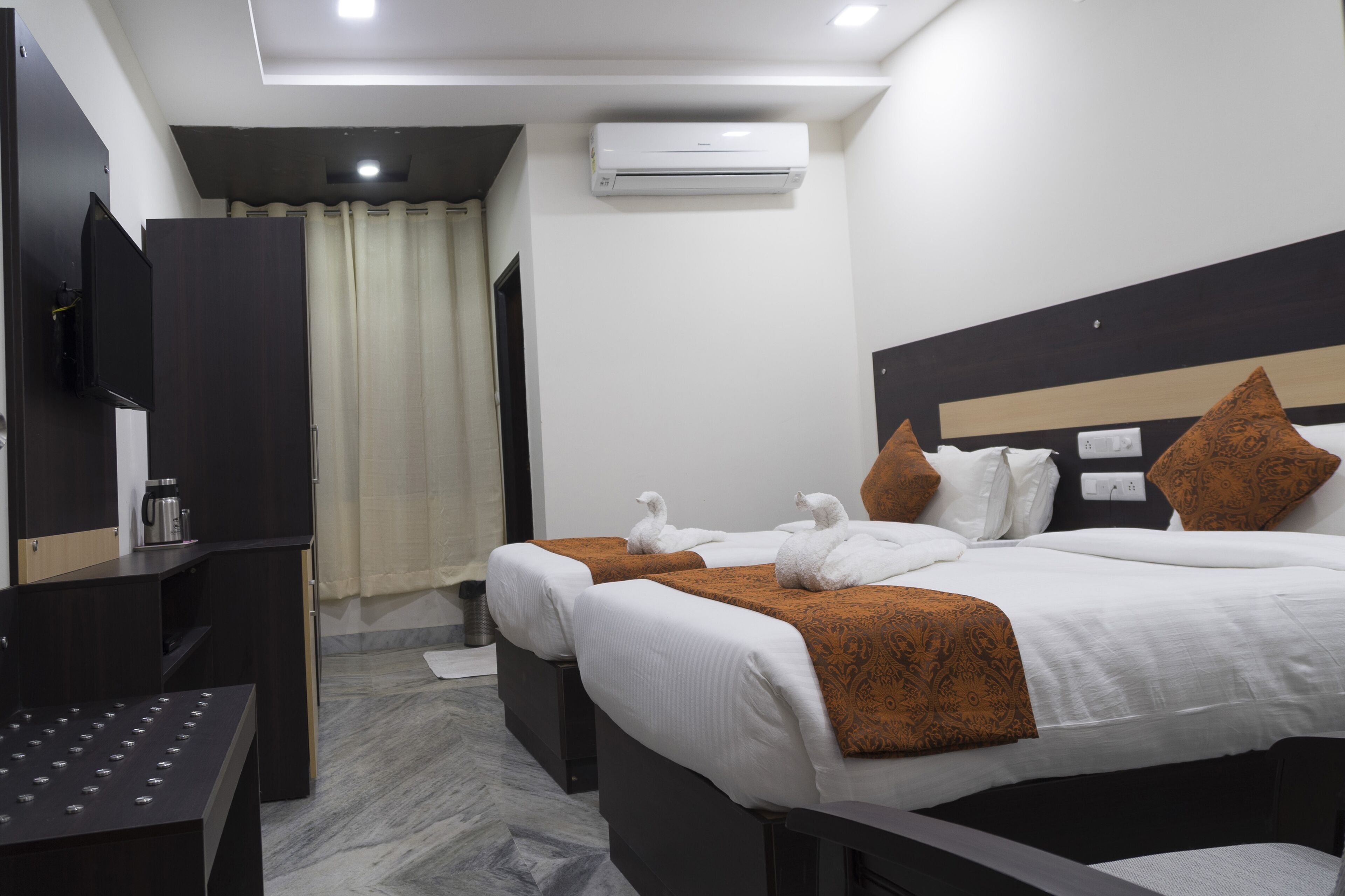 豪華雙人房, 1 張標準雙人床 | 書桌、免費無線上網