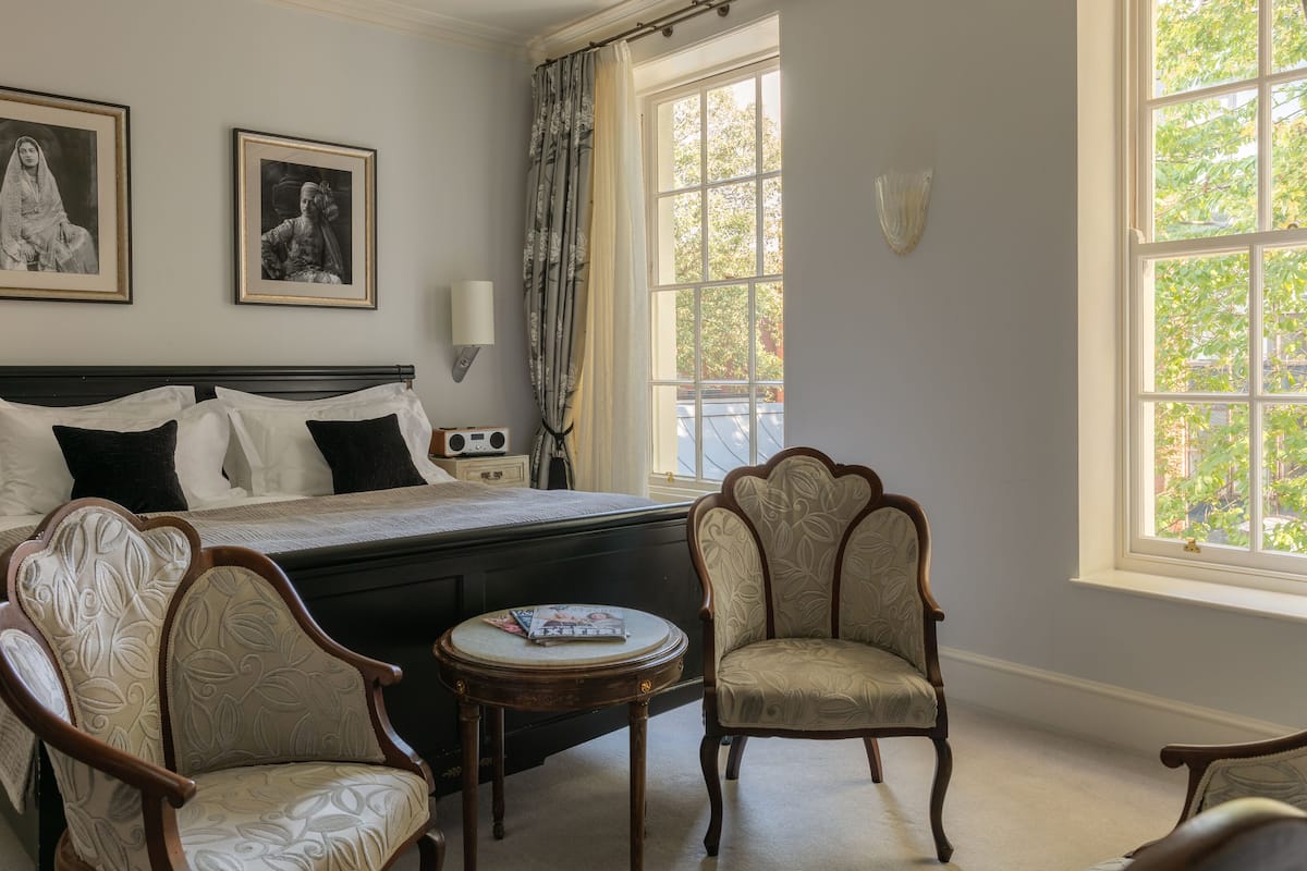 lovely & luxury room | hypo-allergenic bedding, individually decorated, individually furnished