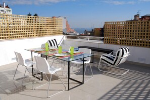 Appartamento, 3 camere da letto, terrazzo (Travessa de Santo António à Graça, 29) | Terrazza/patio