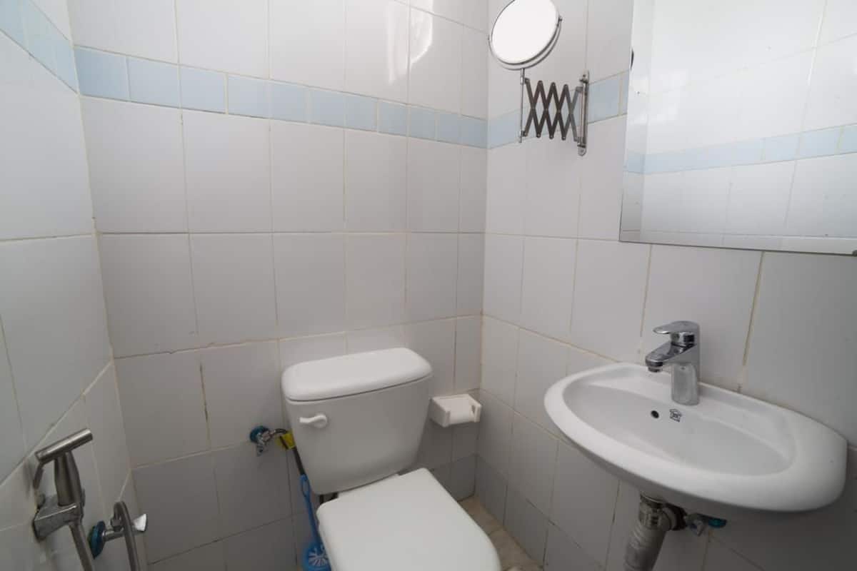Iron/ironing board (on request)