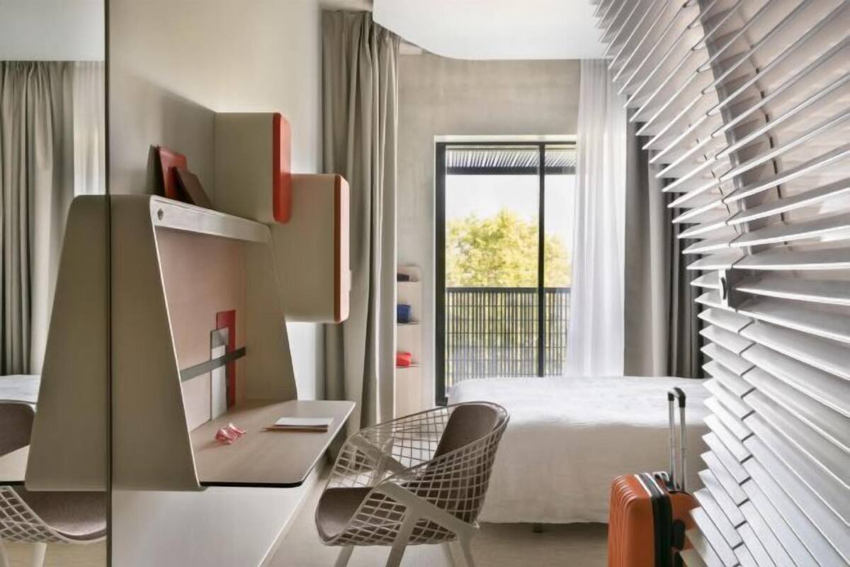 1 bedroom, premium bedding, down duvets, in-room safe