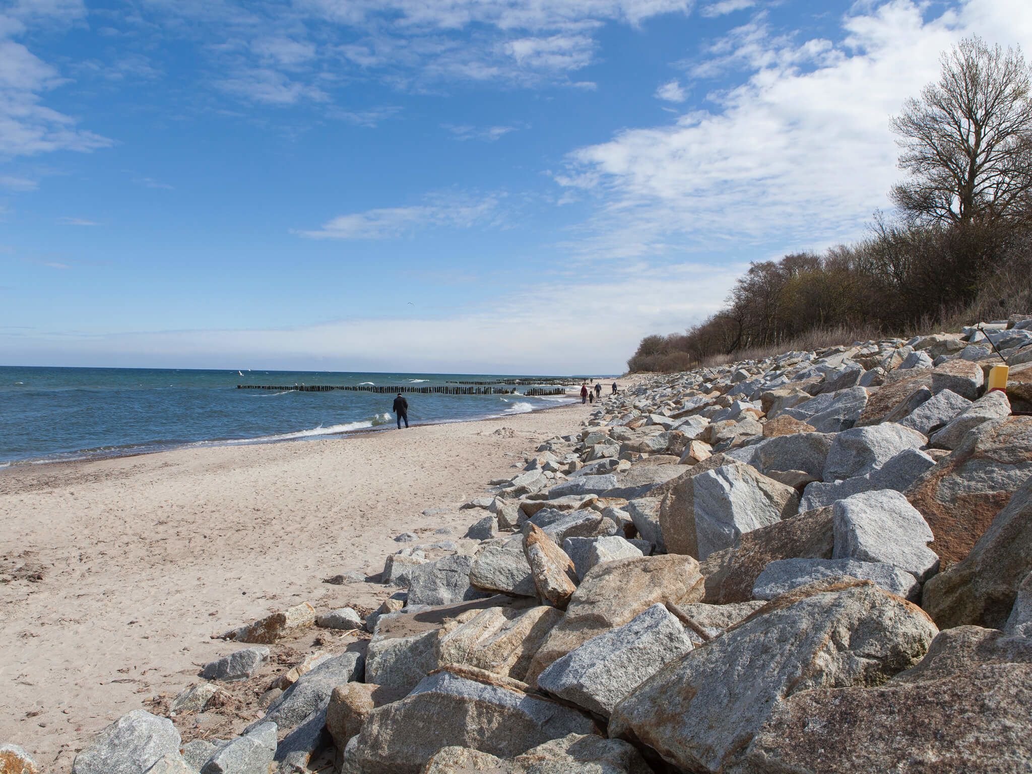 Beach nearby, beach towels