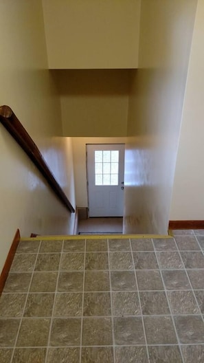 Suite, 3 Bedrooms, 2 Bathrooms (Suite 5, Second Floor) | 1 bedroom, desk, iron/ironing board, free WiFi - D's Base Camp (Toivola)