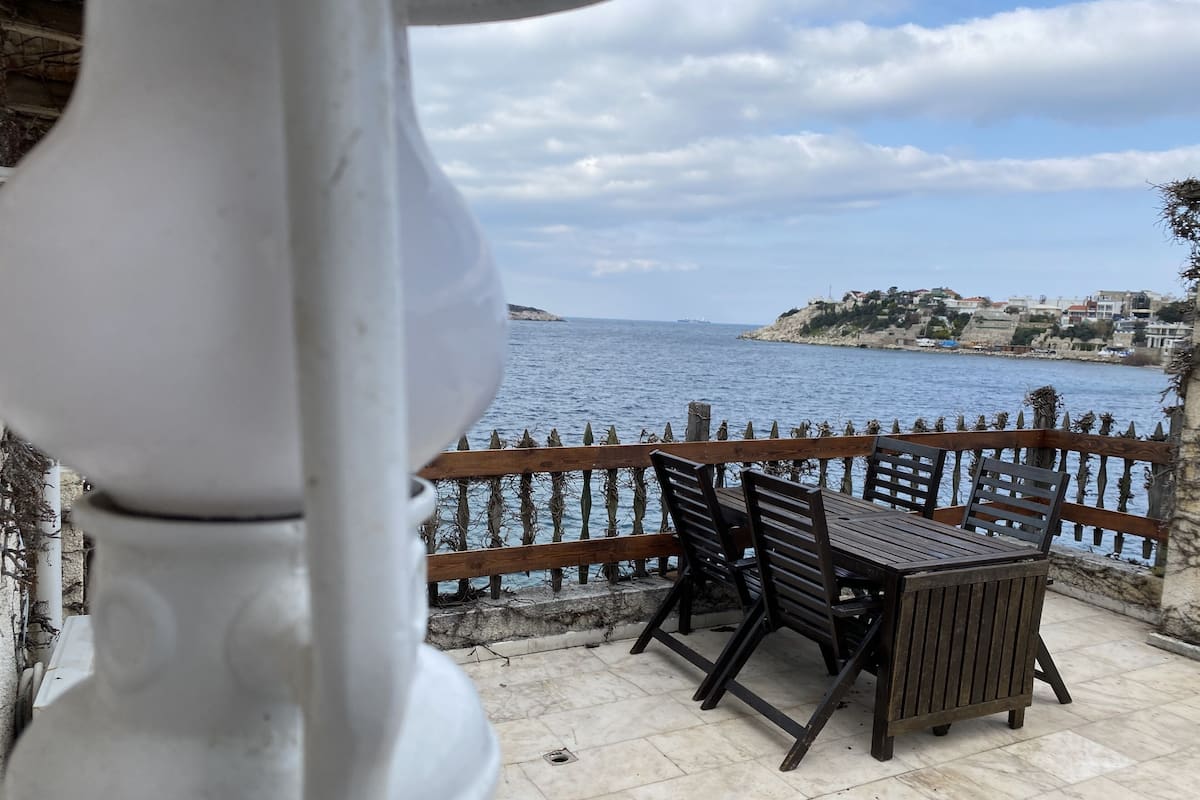 Premier Twin Room, Terrace, Sea View | Ruang kerja komputer riba, cadar katil