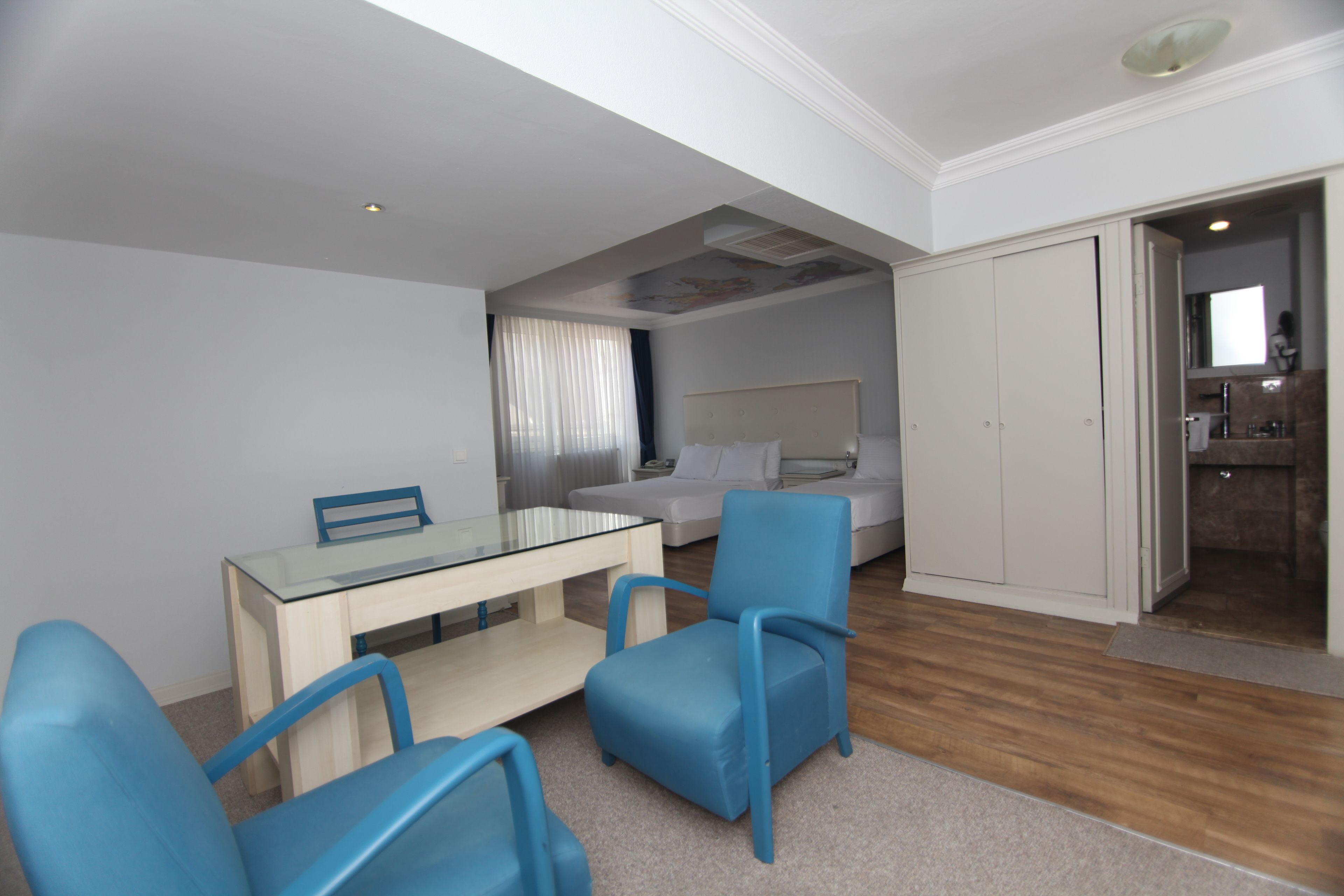 Photo - Hotel Etap Mola