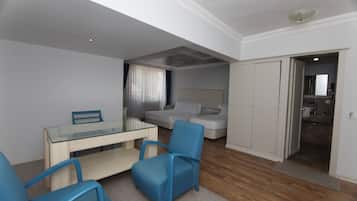 Suite | Premium bedding, in-room safe, free WiFi