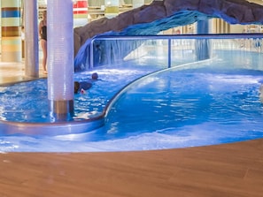 Pool - VacationClub - Willa Carmen Apartments (Swinoujscie)