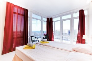 Standard Double or Twin Room, Sea View | In-room safe, iron/ironing board, cribs/infant beds, free WiFi