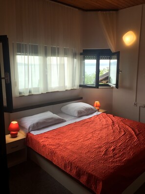 Standard Quadruple Room, Sea View (Attic) - Hotel Ruža (Novi Vinodolski)