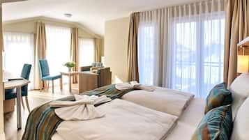 Estudio exclusivo, balcón, frente al mar | Ropa de cama hipoalergénica y minibar