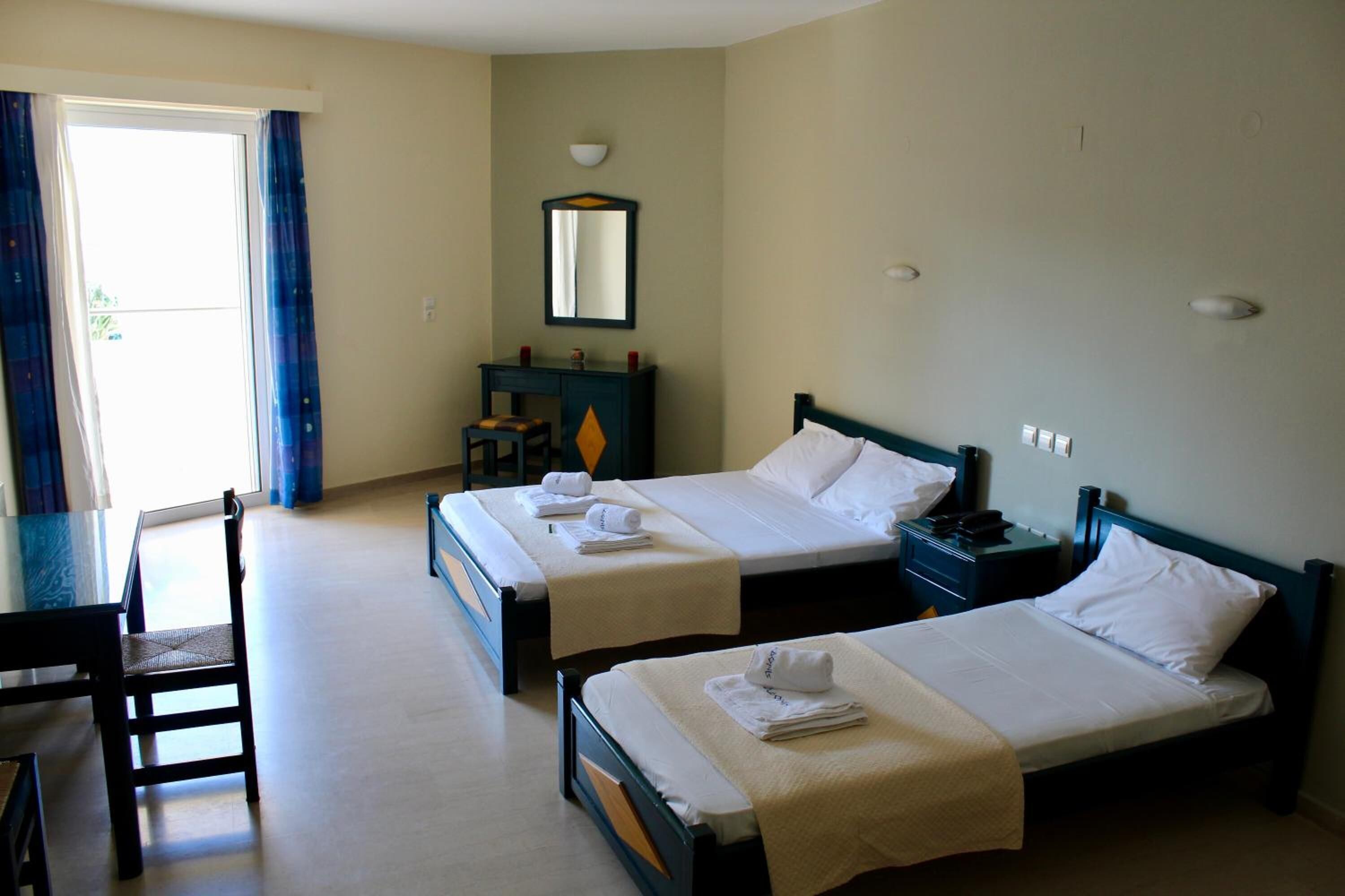 Safe på rommet, lydisolert, strykejern/-brett og wi-fi (inkludert)