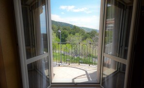 Minibar, in-room safe, desk, soundproofing - San Giovanni Rotondo Palace - Ali Hotels (San Giovanni Rotondo)