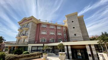 Facciata della struttura