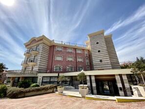 Front of property - San Giovanni Rotondo Palace - Ali Hotels (San Giovanni Rotondo)