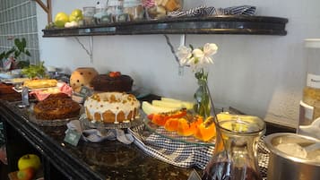 Petit déjeuner buffet compris tous les jours