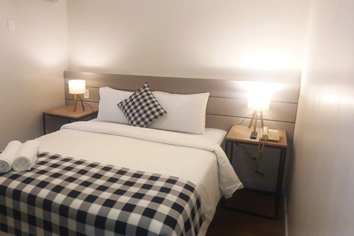 Apartamento Duplo Deluxe Casal | 1 bedroom, Egyptian cotton sheets, premium bedding, desk