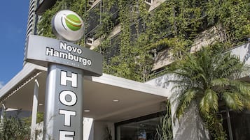 Entrada al alojamiento
