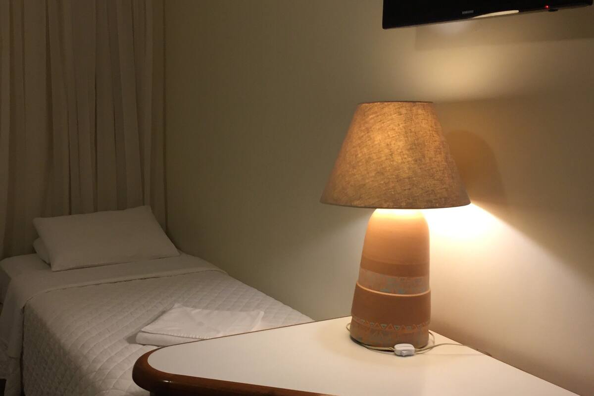 1 bedroom, Egyptian cotton sheets, premium bedding, desk