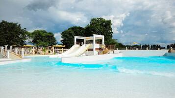 12 outdoor pools, pool umbrellas, sun loungers