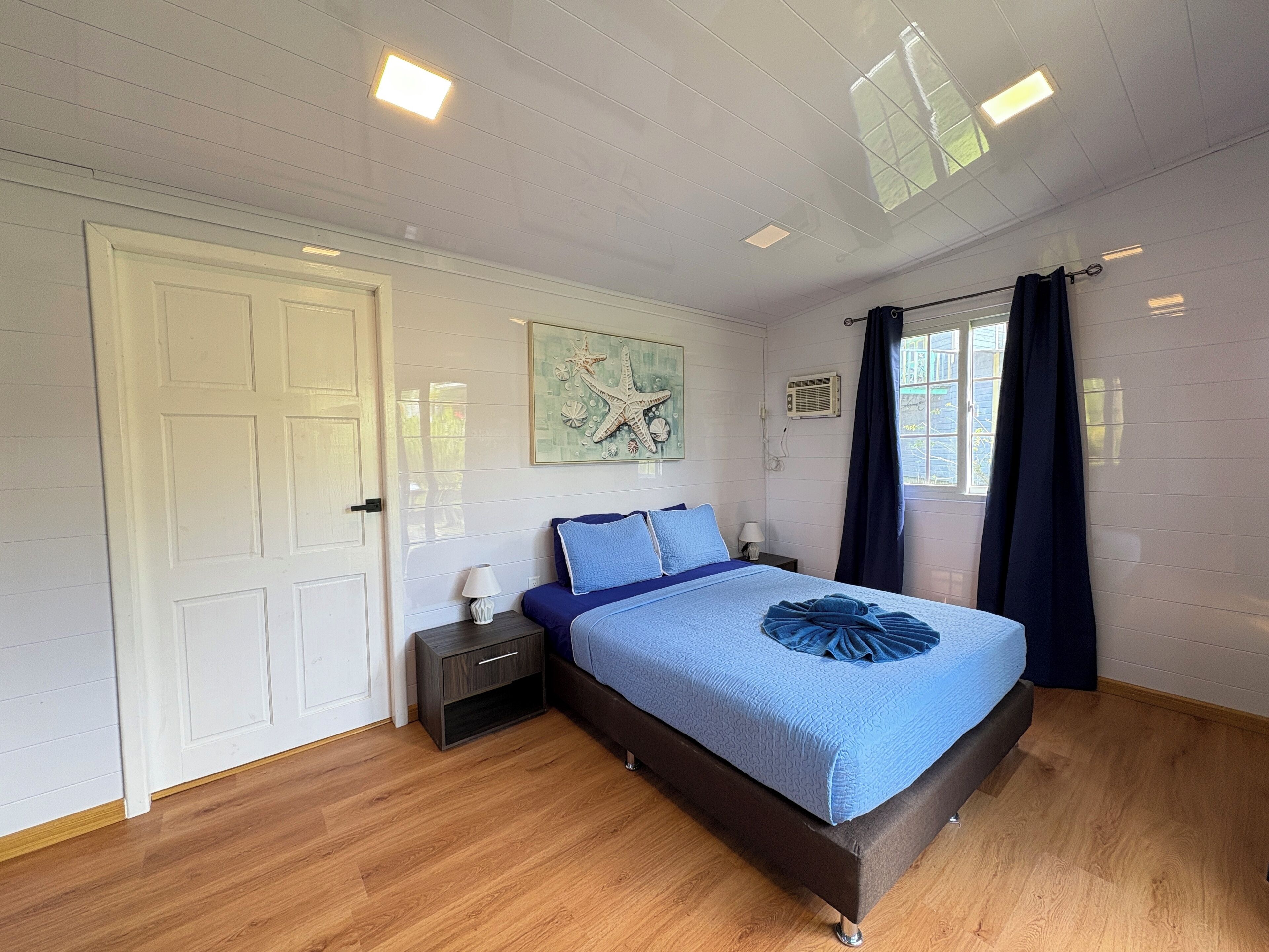 Deluxe Room | Free WiFi, bed sheets