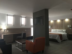 Deluxe-Suite, 1 King-Bett und Schlafsofa | Wohnbereich