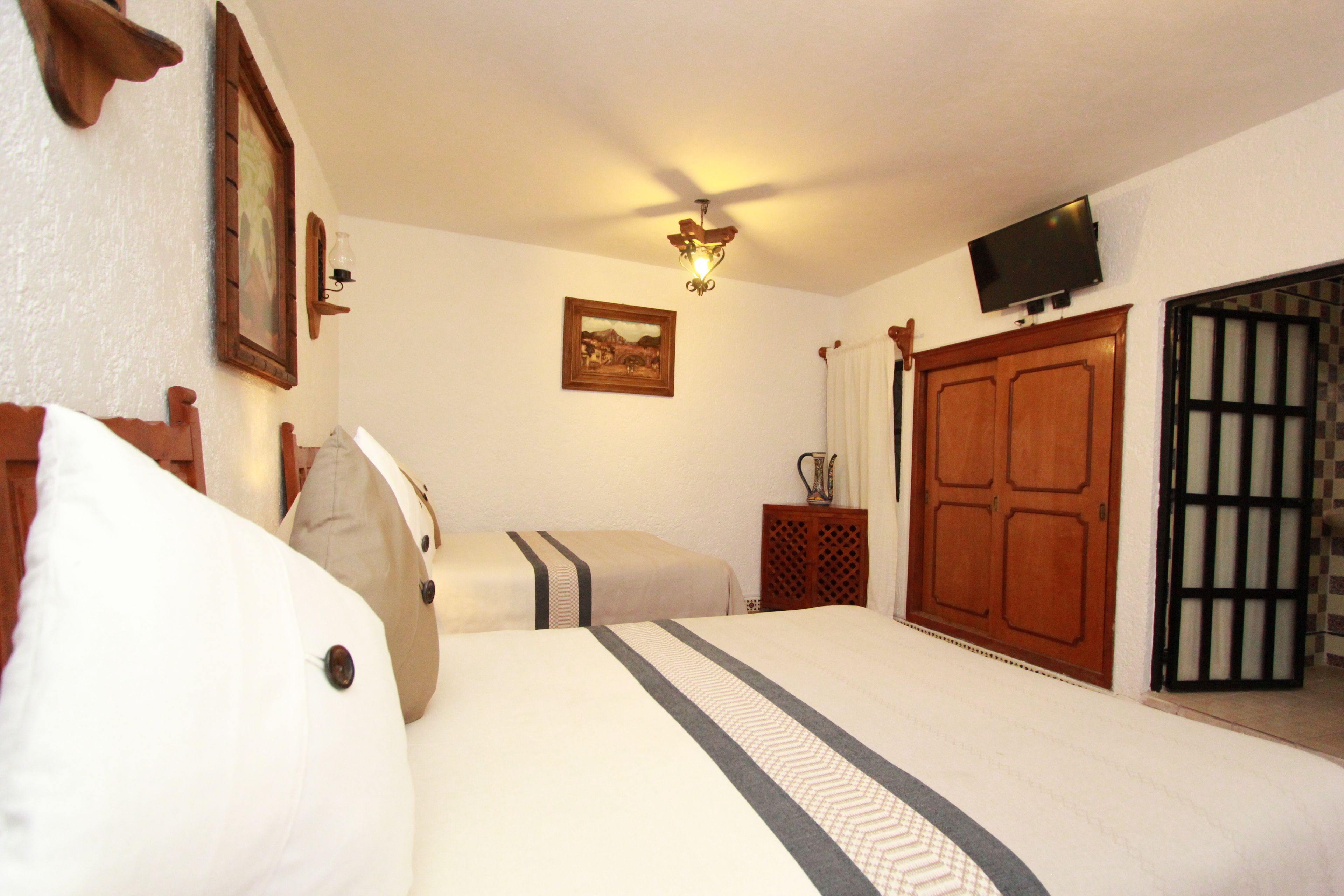 Photo - Hotel Mesón del Rosario