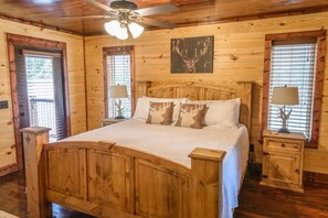 3 Schlafzimmer, Reisekinderbett, Internetzugang, Bettwäsche