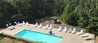 Mountain Views + Theater, Game Room & Hot Tub - Free Daily Activities