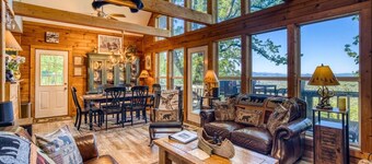 Cloud 9 `Spectacular Mountain View` Hot Tub|PETS OK